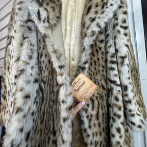 Vintage 1970’s Leopard Print Faux Fur Coat